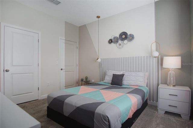 1208 CHALLENGE DRIVE, Davenport, FL 33896