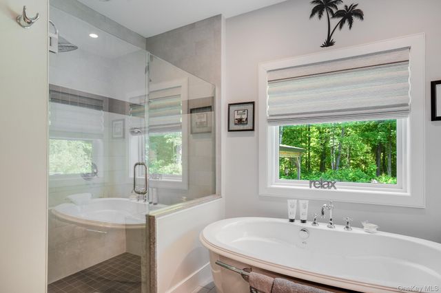 62 Flower Road, Hopewell Junction, NY 12533