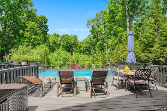 62 Flower Road, Hopewell Junction, NY 12533