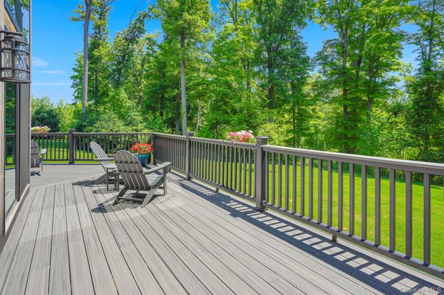 62 Flower Road, Hopewell Junction, NY 12533