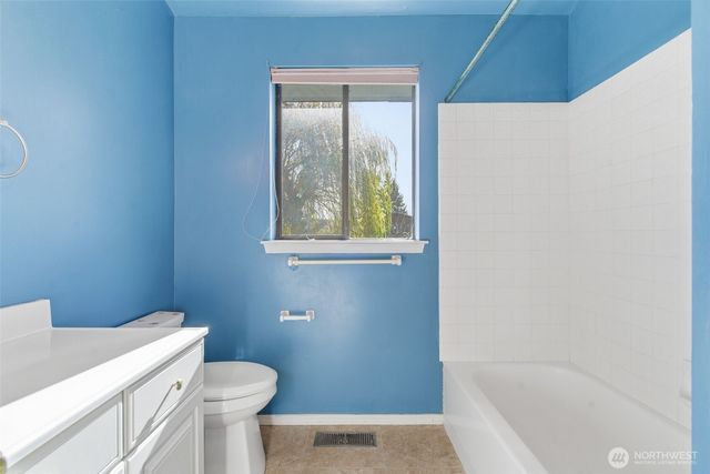 80 NE Brook Place, Tahuya, WA 98588