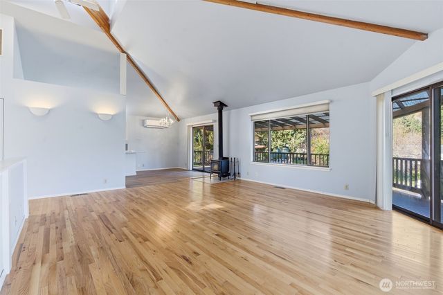 80 NE Brook Place, Tahuya, WA 98588