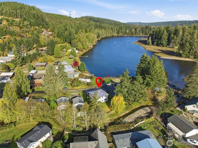 80 NE Brook Place, Tahuya, WA 98588