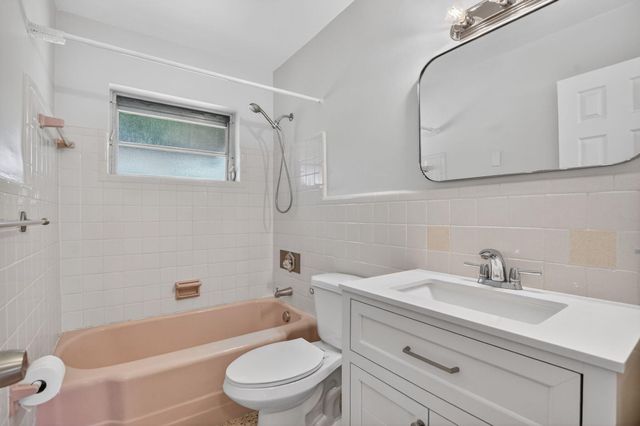456 NE 28th Terrace, Boca Raton, FL 33431