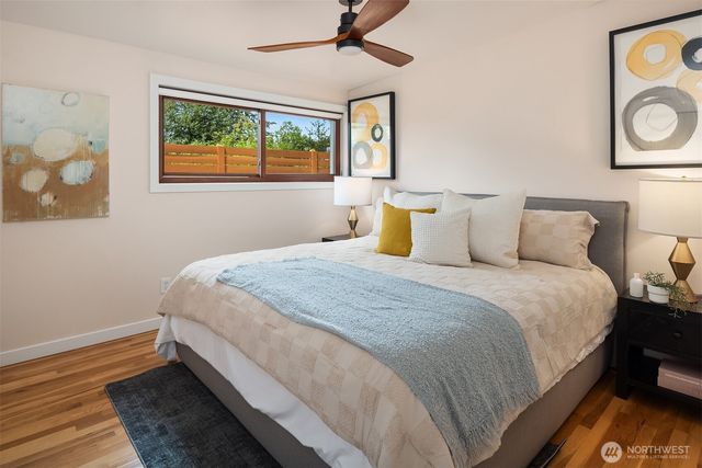 15634 SE 8th Street, Bellevue, WA 98008