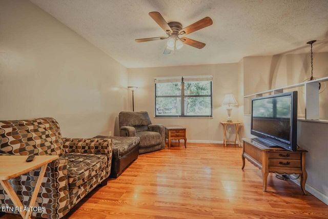 1211 Debrex Drive, Jefferson City, TN 37760