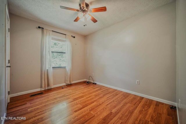 1211 Debrex Drive, Jefferson City, TN 37760