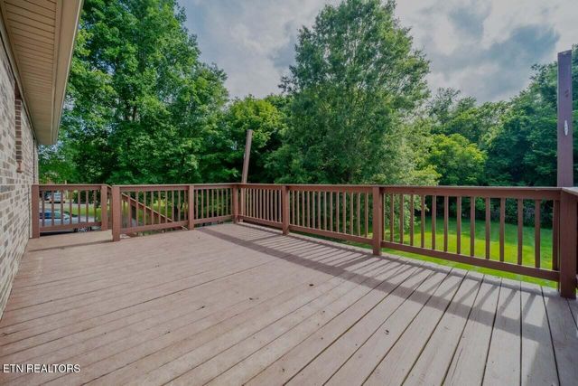 1211 Debrex Drive, Jefferson City, TN 37760