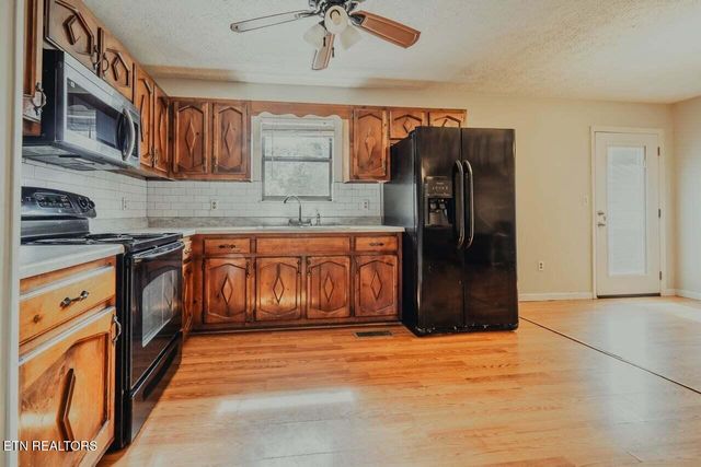1211 Debrex Drive, Jefferson City, TN 37760