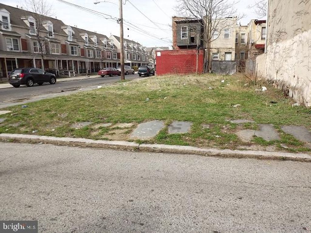 2241 PAGE ST, Philadelphia, PA 19121