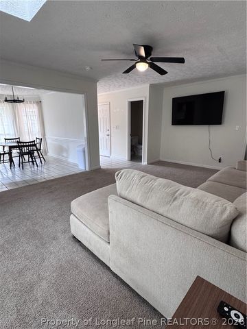 1535 Londonderry Place, Fayetteville, NC 28301