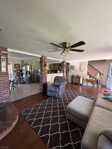 140 John Ringo Rd, East Amwell Twp., NJ 08551