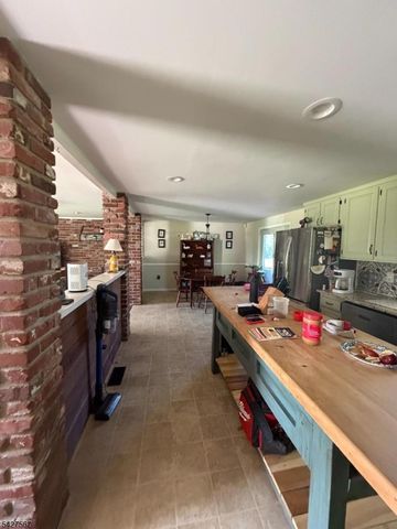 140 John Ringo Rd, East Amwell Twp., NJ 08551