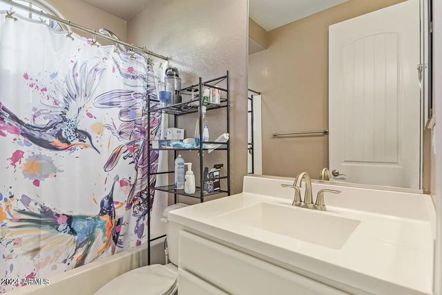 4652 S CABRIO Terrace, Mesa, AZ 85212