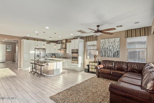 4652 S CABRIO Terrace, Mesa, AZ 85212