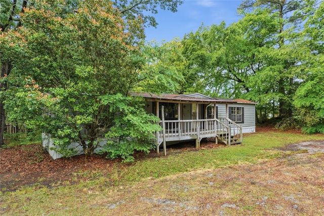 1077 New Hope Road, Lawrenceville, GA 30045