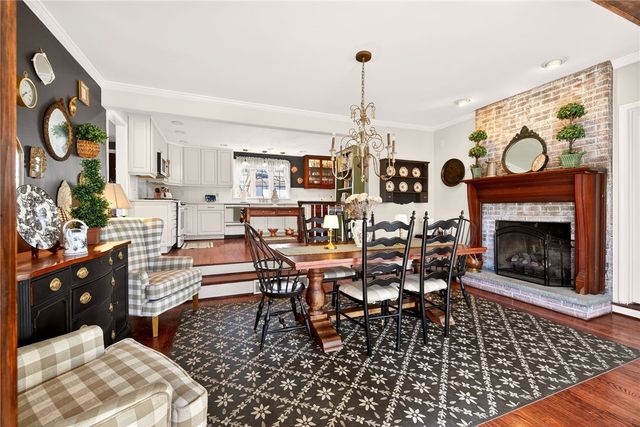 153 Selborne Chase, Perinton, NY 14450