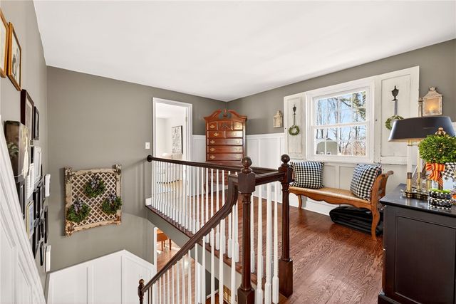 153 Selborne Chase, Perinton, NY 14450