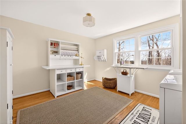 153 Selborne Chase, Perinton, NY 14450