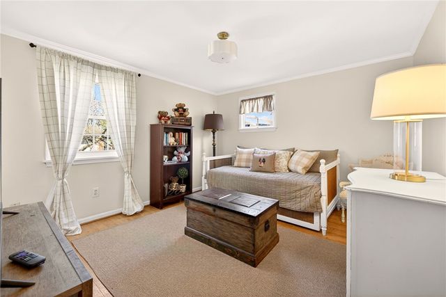 153 Selborne Chase, Perinton, NY 14450