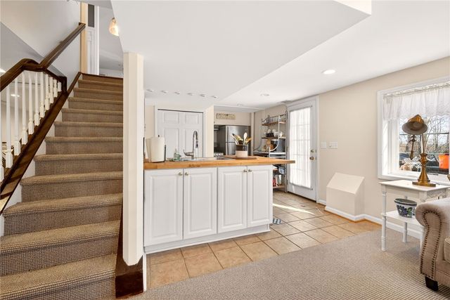 153 Selborne Chase, Perinton, NY 14450