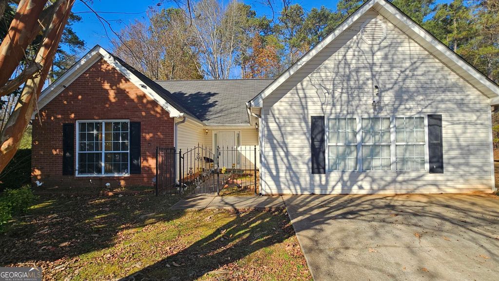 240 Plantation Boulevard, Stockbridge, GA 30281