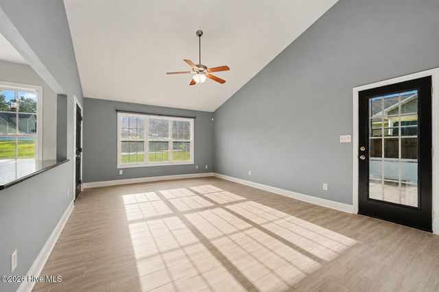 596 Colonial Hills Drive, Lillington, NC 27546