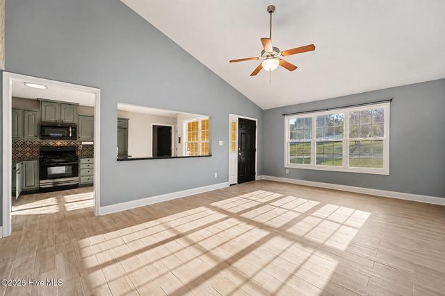 596 Colonial Hills Drive, Lillington, NC 27546