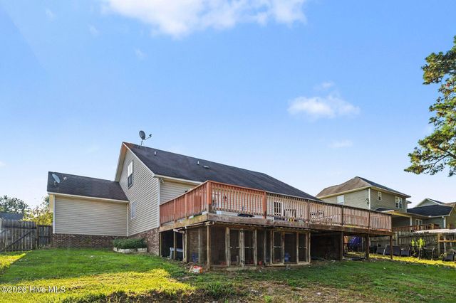 596 Colonial Hills Drive, Lillington, NC 27546