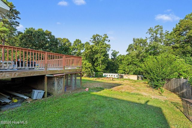 596 Colonial Hills Drive, Lillington, NC 27546