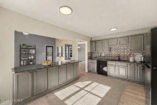 596 Colonial Hills Drive, Lillington, NC 27546