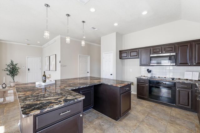 6404 Meadowview Court, Plano, TX 75024