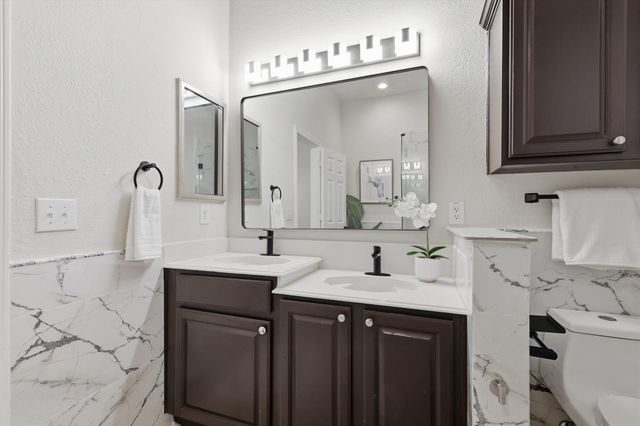 6404 Meadowview Court, Plano, TX 75024