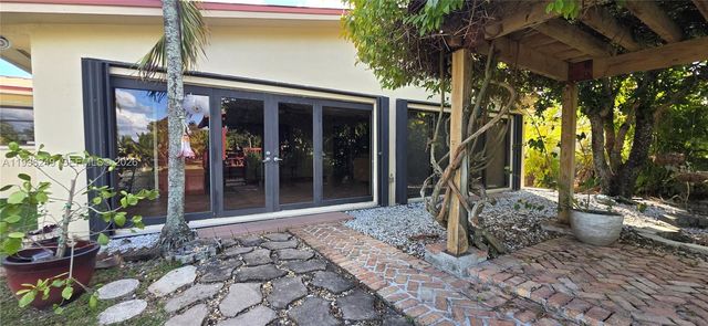 14545 SW 75th St, Miami, FL 33183