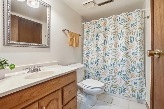 2232 Normandy Road, Schererville, IN 46375