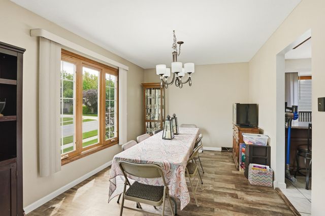 2232 Normandy Road, Schererville, IN 46375