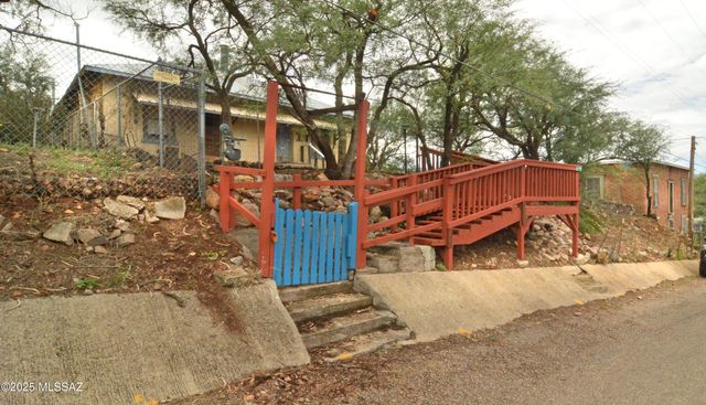 275 Duquesne Avenue, Patagonia, AZ 85624