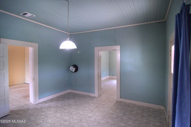 275 Duquesne Avenue, Patagonia, AZ 85624