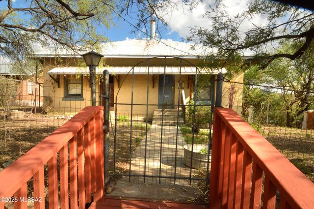 275 Duquesne Avenue, Patagonia, AZ 85624