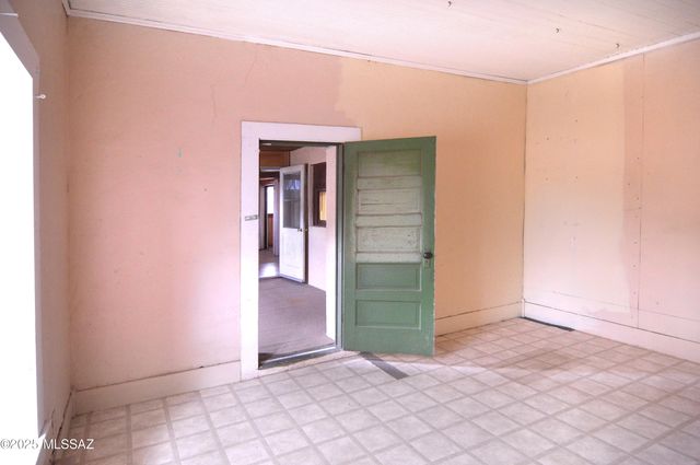 275 Duquesne Avenue, Patagonia, AZ 85624