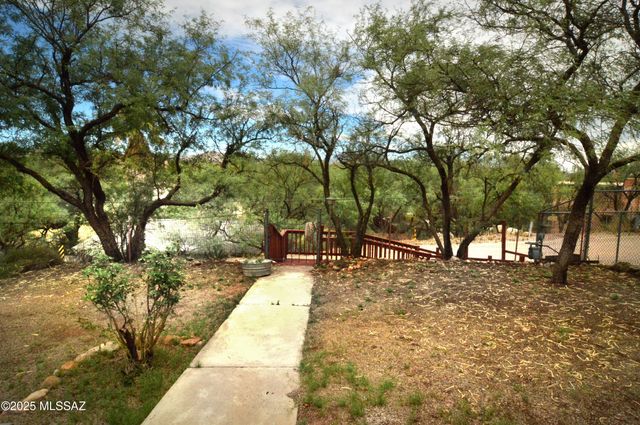 275 Duquesne Avenue, Patagonia, AZ 85624