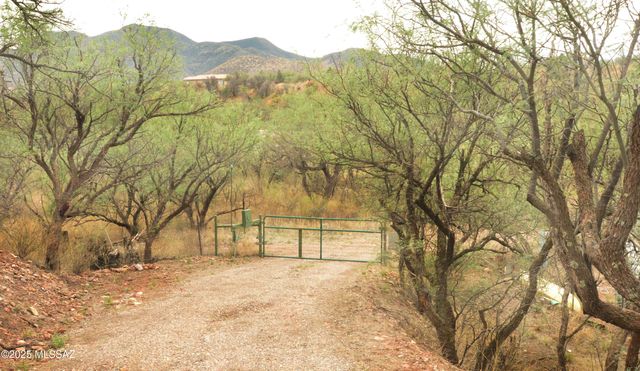 275 Duquesne Avenue, Patagonia, AZ 85624