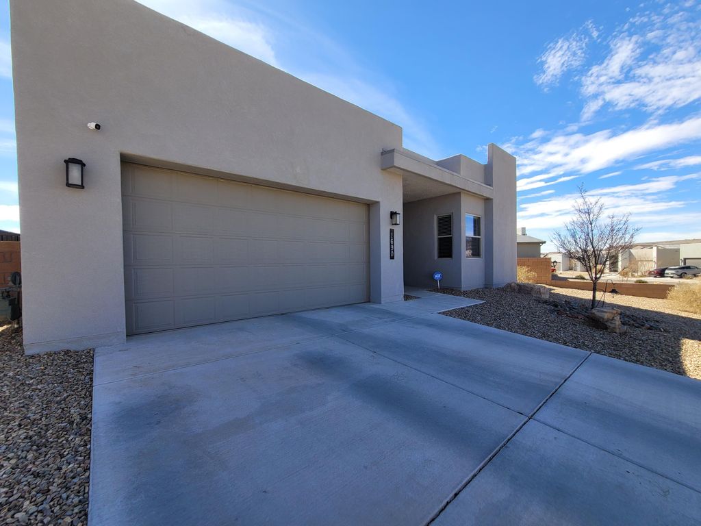 1690 CAMINO CANTERA SW, Los Lunas, NM 87031