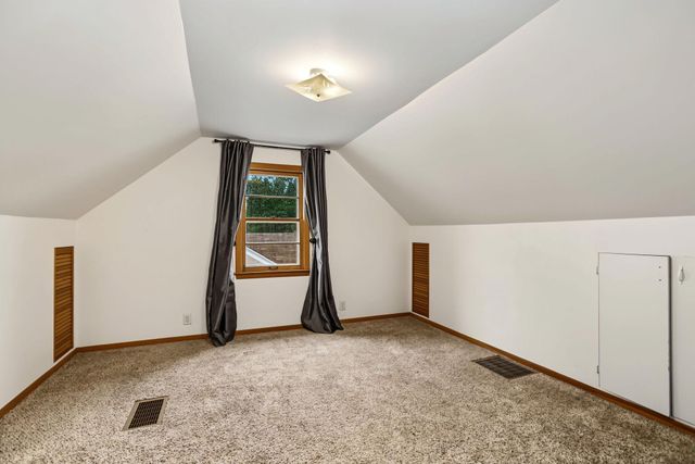 6844 Queen Avenue S, Richfield, MN 55423