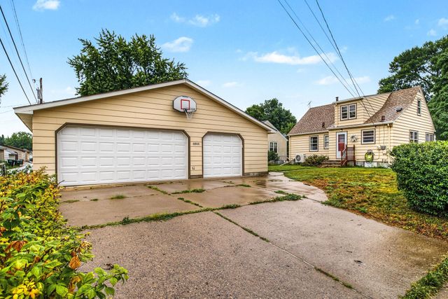 6844 Queen Avenue S, Richfield, MN 55423