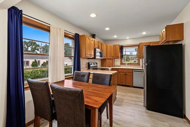 6844 Queen Avenue S, Richfield, MN 55423