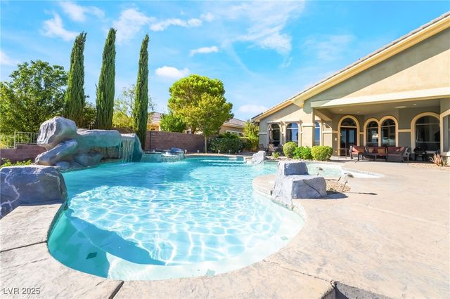 2266 Driftwood Tide Avenue, Henderson, NV 89052