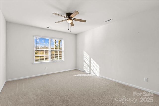 206 White Apple Way, Statesville, NC 28625