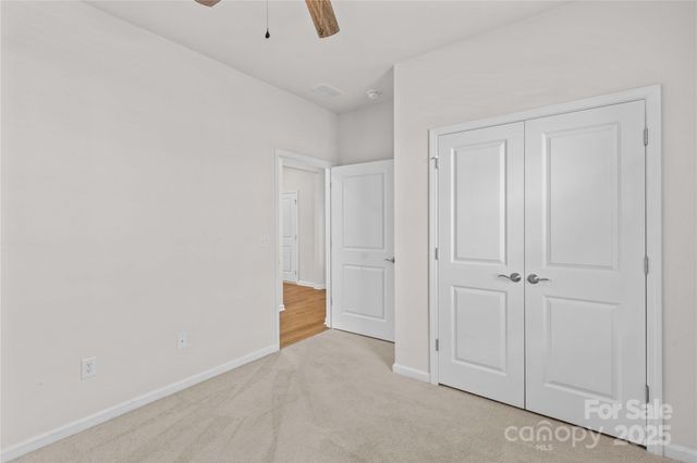 206 White Apple Way, Statesville, NC 28625