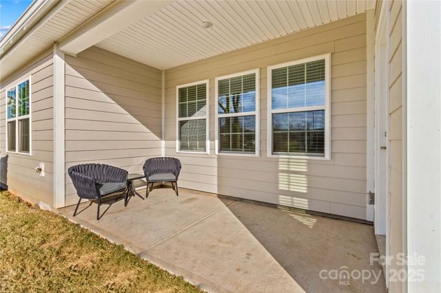 206 White Apple Way, Statesville, NC 28625